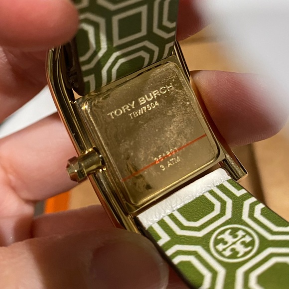 NWT Tory Burch wrap watch. Style TBW7504 - Picture 5 of 7